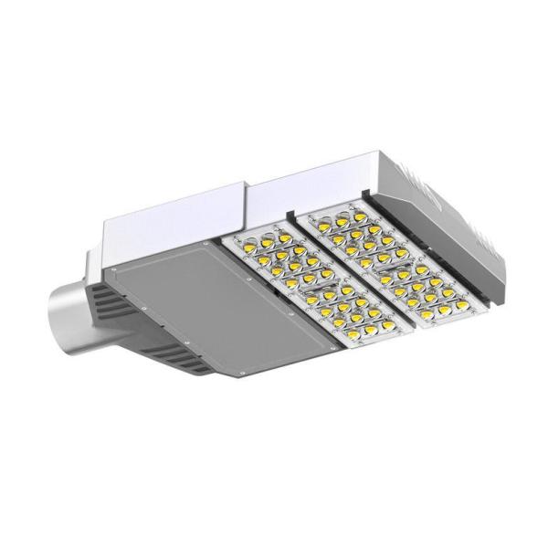 60W CREE Outdoor LED Solar Street Lights IP65 Waterproof Meanwell Driver With Long Lifespan