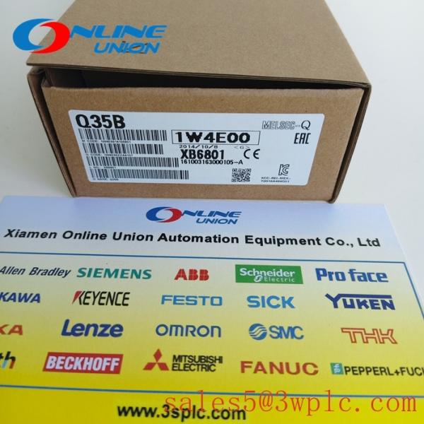 Q35B 127586 Fuente de alimentación de la unidad base de la serie Q del PLC Mitsubishi