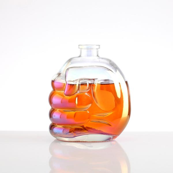 Liquore personnalisée 700 ml Bouteille de gin en forme carrée Bouteilles en verre d'alcool vide Brandy Whisky