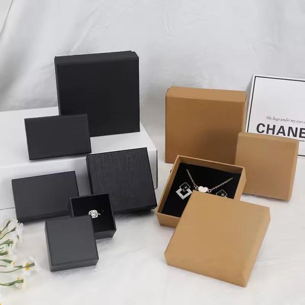Square Recyclable Gift Jewelry Packaging Customised With Foam Insert