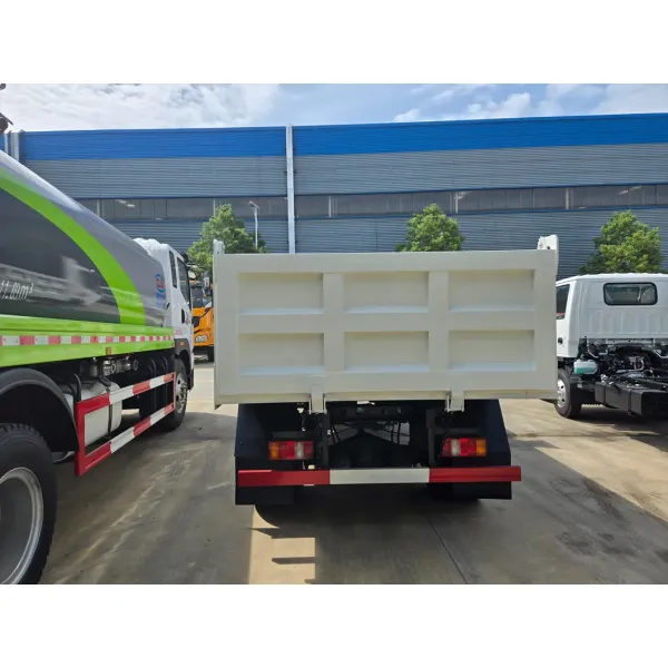 Reliable Haowo 4WD Dump Truck with 5t Loading Power