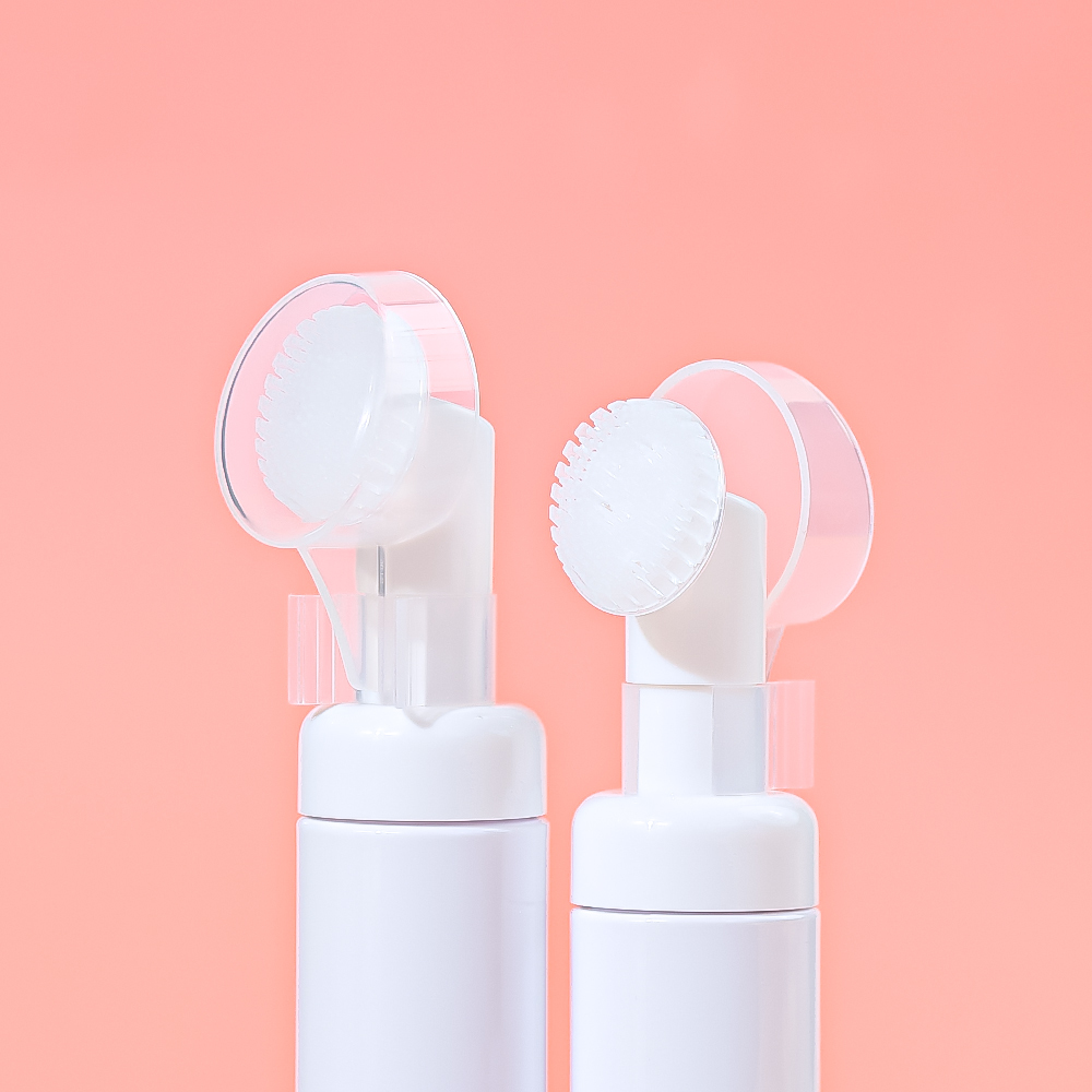 PET Foam Pump Bottle with Brush for Facial Cleanser