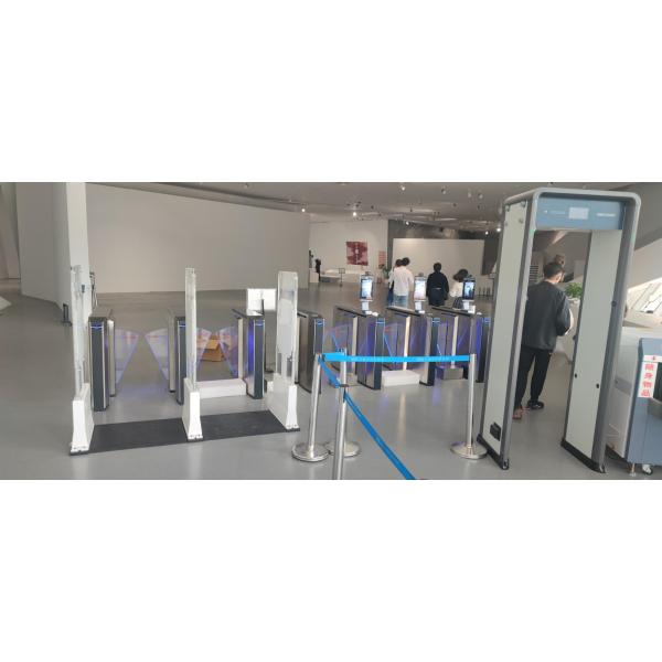 Многофункциональный поворотник для различных общественных и коммерческих применений