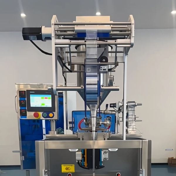 Intelligent Automatic Bag Packing Machine 2.4kw Liquid Paste Packing Machine