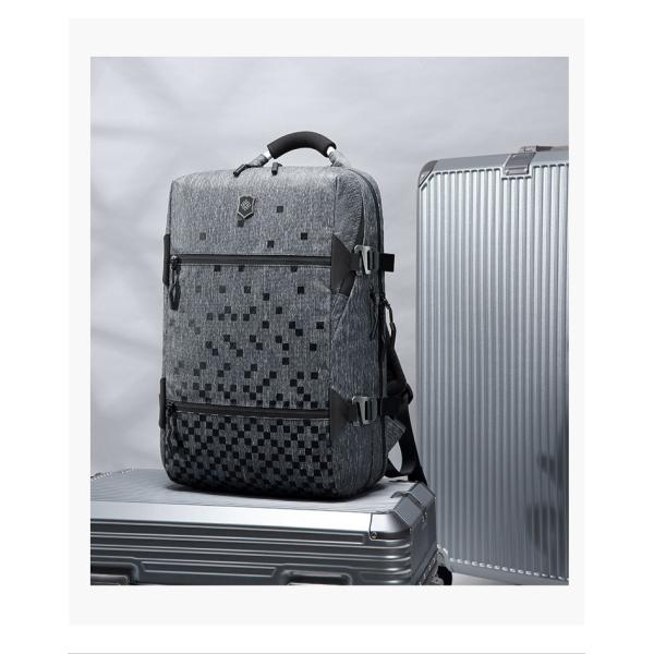 Waterproof 28 Litre Multifunctional Oxford Laptop Backpack 29*20*49cm