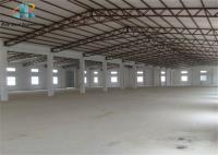 4000 metros quadrados Armazém de edifícios de estrutura de aço com revestimento isolado de EPS / lã de rocha / PU / fibra de vidro