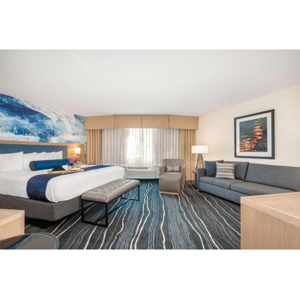 Hot Sell Best Western Plus Commercial Modern Style Hotel Bedroom Suite 3 Star Wood Hotel Nordic Style Elegant Hotel Furniture