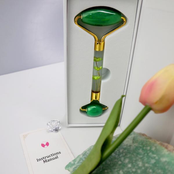 Noiseless Jade Roller Face Massager Green Aventurine Face Roller For Puffy Eyes