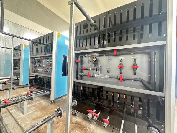 Water Treatment Machinery 150 kg Weight Automatic Control Chlorine Dioxide Generator