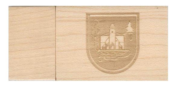 Free engrave logo wooden usb flash drive with gift box packing