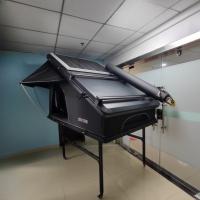 Tente de toit en aluminium avec réservoir d'eau et panneau solaire