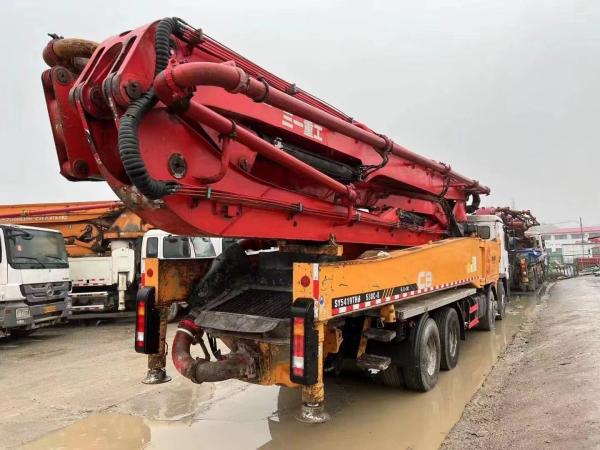 Type de cylindre 2013 54 mètres Machines pour le béton avec châssis Benz Pompe à béton usagée