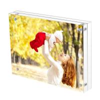 A foto acrílica magnética clara do perspex do quadro do cartaz molda o bloco acrílico