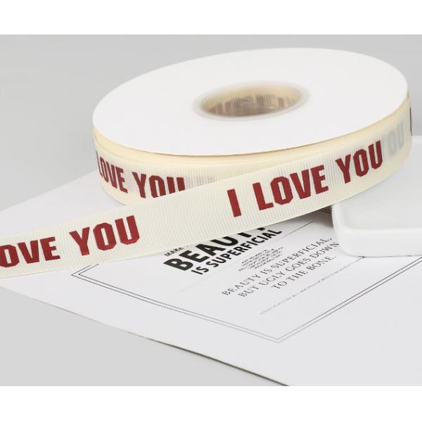 Ленты обруча подарка именниного пирога нервюры стиля INS орденская лента букета бежевой английская