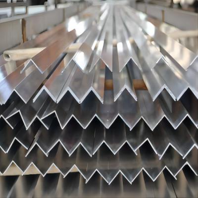 ISO9001 6061 ângulo de alumínio anodizado cetim 3mm para o uso industrial