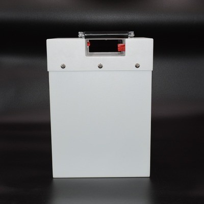 35Ah 48V LiFePO4 Lithium Battery Pack，Quick Release Hinge Handle & Emergency Cut-off Switch for AGV，IEC62133 Compliant Made in China