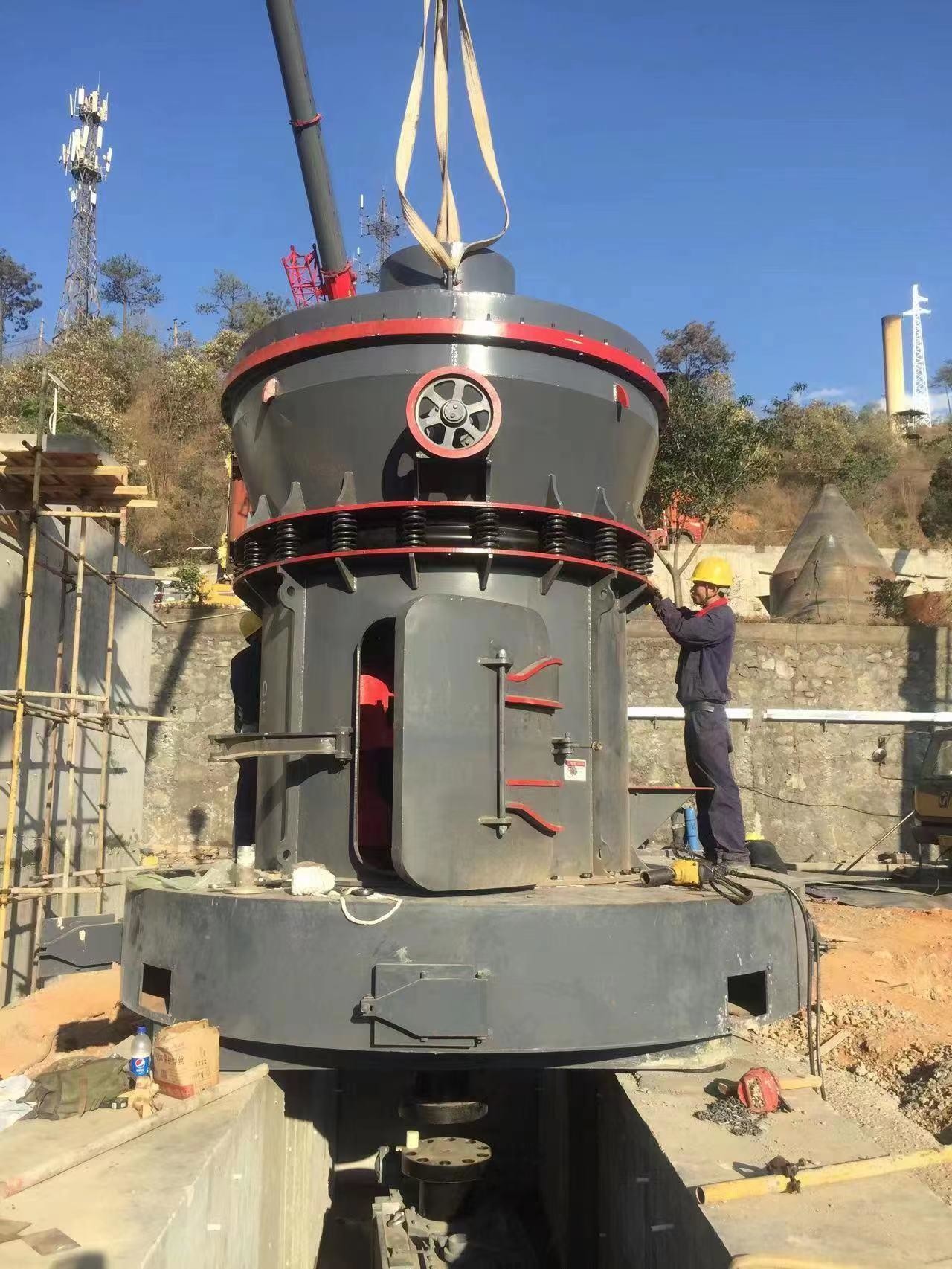 Raymond Mill Machine From Initial Payment for Competitive 80-325 Mesh Limestone Ore