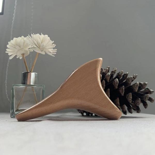 Body Muscles Triangular Cone TOP SALE Eco-friendly Wooden Gua Sha Massage Tools Wood Guasha Board Customized Logo Availabled
