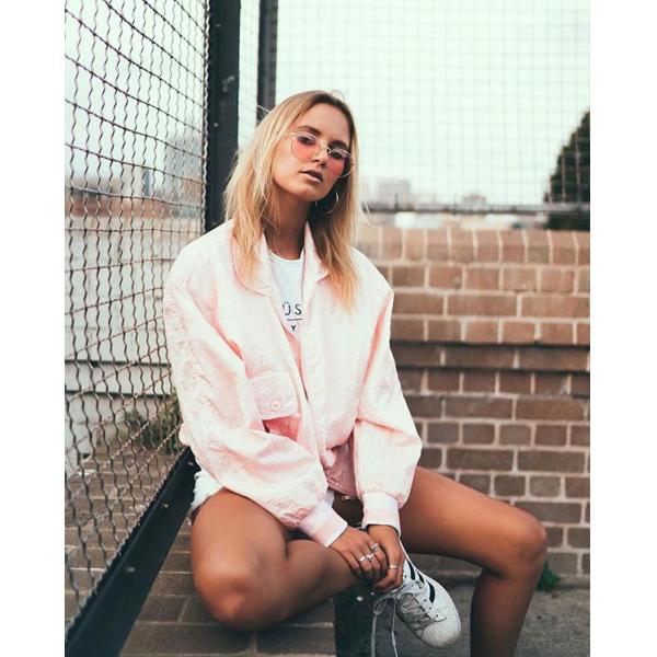 Розовое предохранение от солнечных очков UVA терапией светлого цвета настроения Chakra объектива