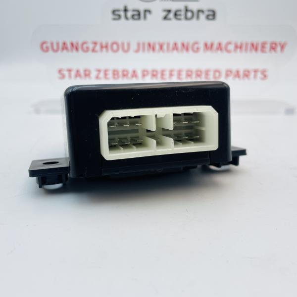 21N6-01273 Wiper Controller Relay 21N6-01273 Excavator Parts Accessories R215-9/R225-9/R305-9/R385-9/R140W-7Relay Safety Control