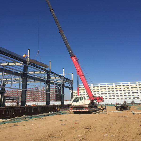 Large Span Pre Engineered Steel Warehouse Prefabricated Steel Structure Cold Room Storage