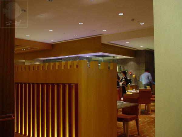 Five Star Hotel Lobby Furniture Solid Wood Partition Wall With Ash Wood  Dining Table Chair Uphostery Set