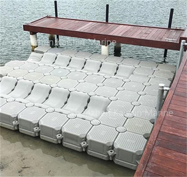 Modular Floating Dock With 350kg/Sqm Load Capacity Floating Cubes For Jet Ski Boat Use