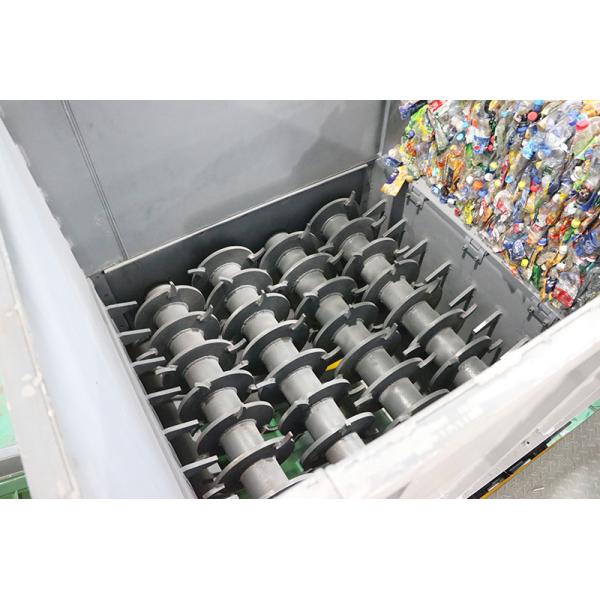 Máquina de desempaque de botellas de PET