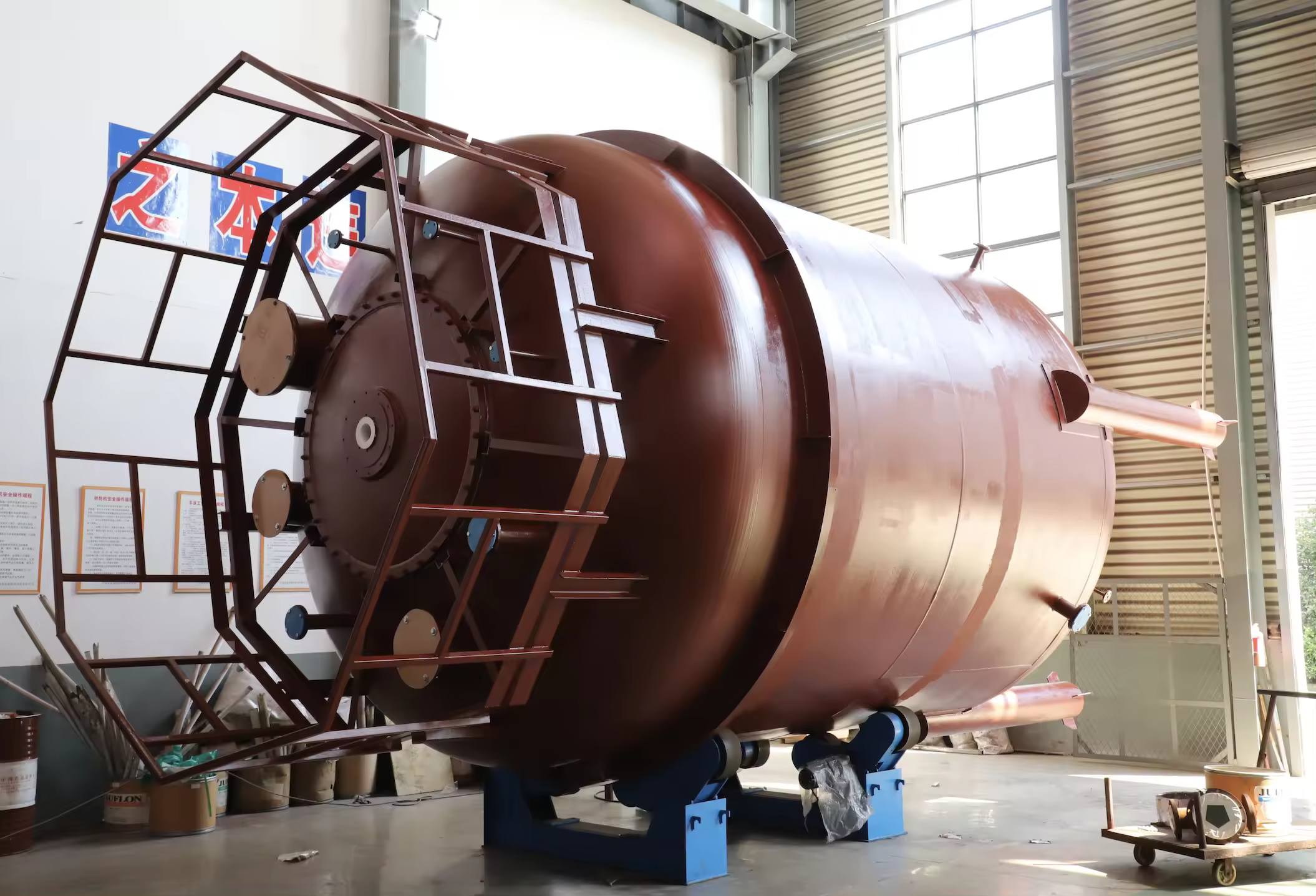 200 Bar 300 Bar Test Pressure High Pressure Tank For Industrial Steel Gas Cylinder