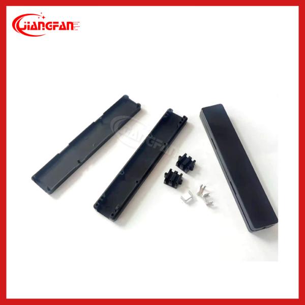 4 Core Fiber Optic Cable Splitter Indoor FTTH Leather 1 Point