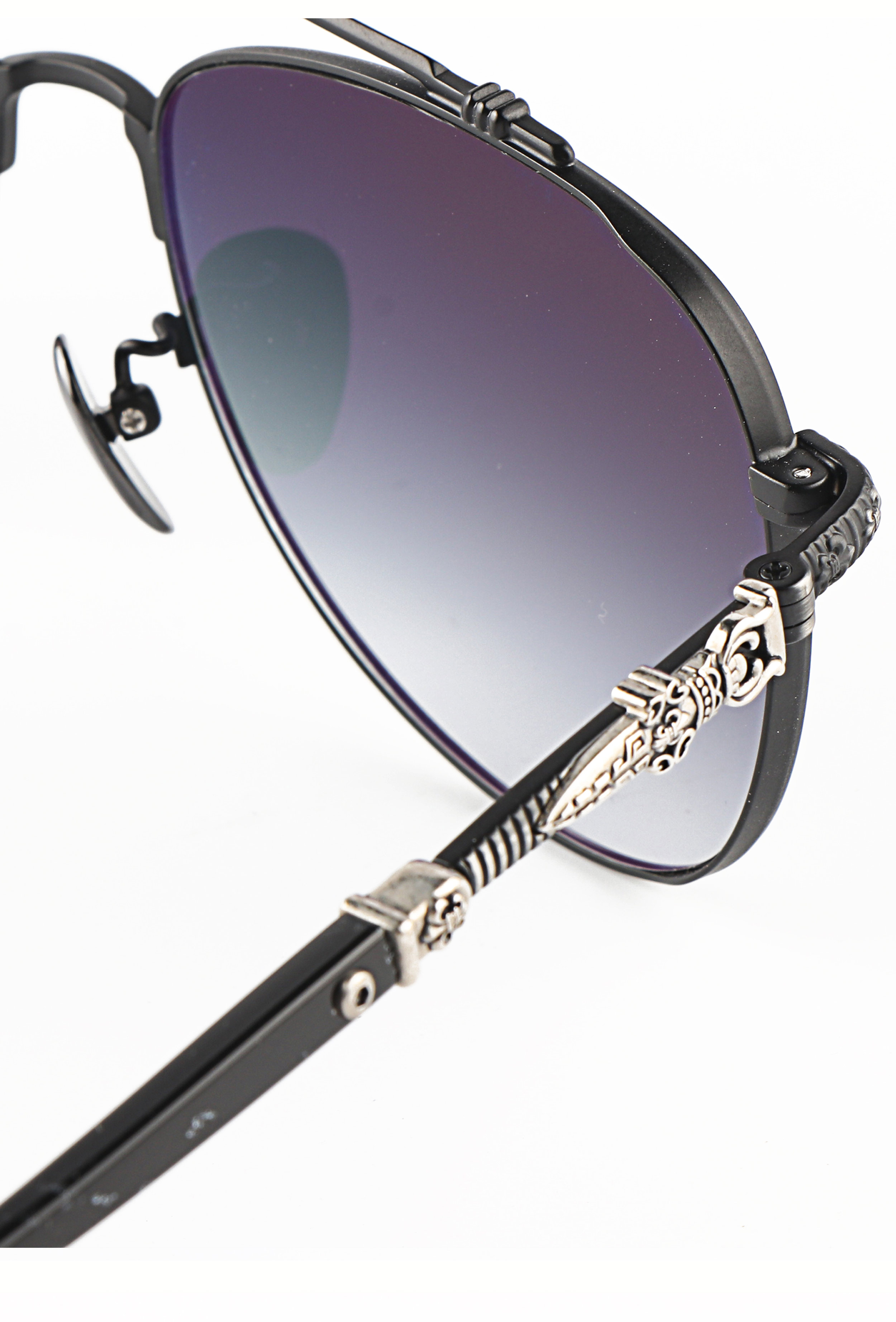 2026 Wholesale Design Titanium Unisex Sun Glass Cycling Men Women Vintage Lightweight Temple Sunglasses Customizable Side logo