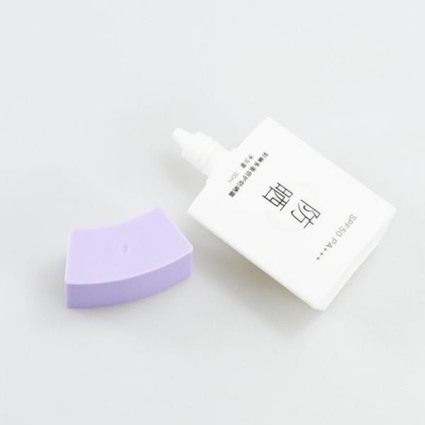 30 ml Botões de creme solar de plástico PE de forma quadrada para outros cosméticos