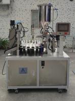 Machine de remplissage quantitatif automatique de mascara et de glossaire à lèvres avec plaque de vibration réglable