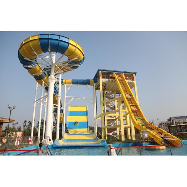 Améliorez votre parc aquatique avec des toboggans aquatiques durables en fibre de verre pour une expérience Boomerang palpitante