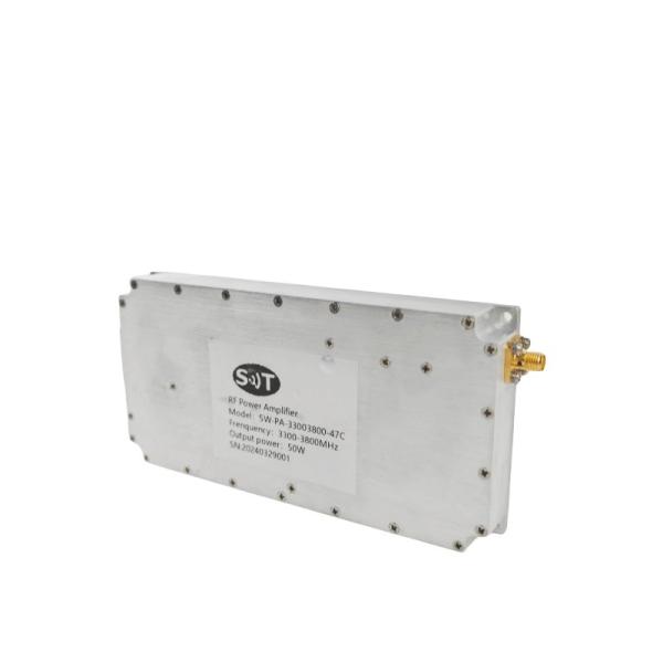3.3-3.8GHz 47dBm Puissance de sortie SMA- KFD Connecteurs d'état solide Amplificateur de puissance RF pour radar