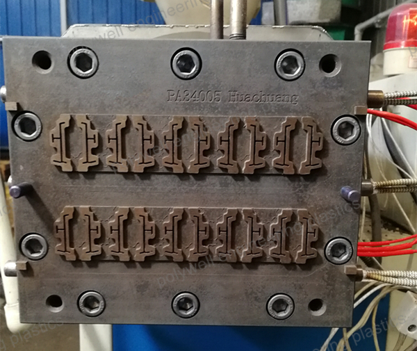 PA66 Strips Making Mould Thermal Break Profile Tool Extrusion Die For Tape Extruding