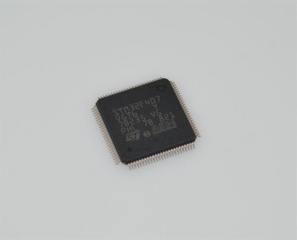 STM32F407VGT6 168MHz Cortex-M4 MCU 1MB Flash 192KB RAM 17 Temporizadores LQFP-100 -40°C a +85°C