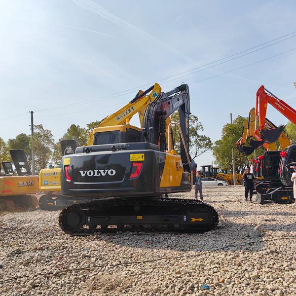 13800kg 14T Used Volvo Excavators 69/2100kw/Rpm Volvo Ec140 Machine