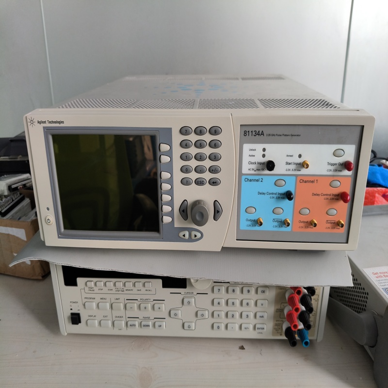 Keysight (Agilent) 81134A Pulse Pattern Generator Dual Channel RF Signal Generator Offering 3.35 GHz Frequency Range For Precise And Pulse Pattern Generation In Labs