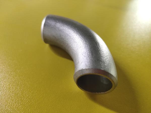 Os encaixes de tubulação sem emenda de aço da polegada Sch40 dos encaixes de tubulação 90D do aço da liga de Hastelloy B-3 UNS N10675 3 Elbow