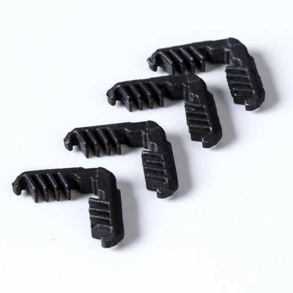 OEM 90 Angle Plastic Corner Key Insulating Glass Screen Corner Keys