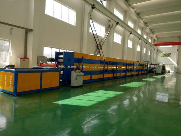 linha de produção do painel de sanduíche do plutônio da espessura de 16mm para o alumínio 2,5-10m da parede exterior/minuto
