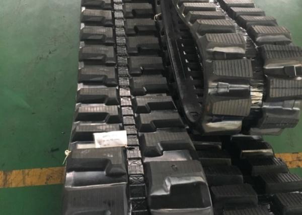 Peso de borracha contínuo 390kg da trilha de Caterpillar com velocidade running alta