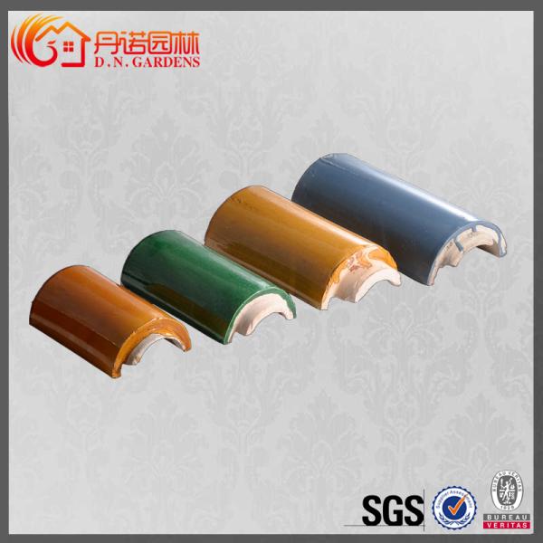 Tuiles de toit japonaises de chinois traditionnel de belvédère