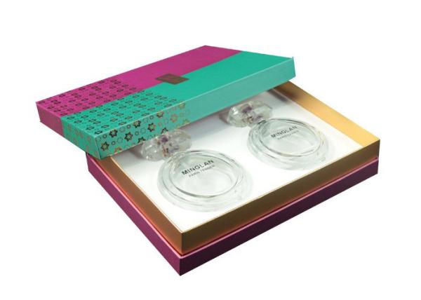 Custom Design And Gold Hot Stamping Logo Cosmetic Gift Packaging Boxes