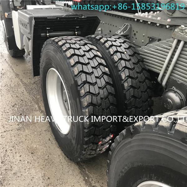 Sinotruk HOWO Prime Mover Truck 6x6 371hp