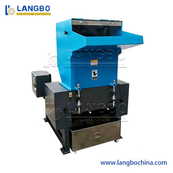 Waste PVC/PP/PE/Pet Film Bag/Sheet/Profile/Bottle/Barrel Metal Cable Wire Industrial Small/Mini Plastic Crusher Machine