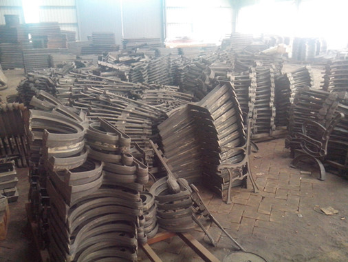 Cast Iron Street Furniture Bench Ends , Fashionable Park Bench Chair For Decoration