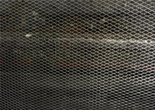 4 Feet Width Coated Expanded Metal , 5 X 10mm Carbon Steel Woven Metal Mesh