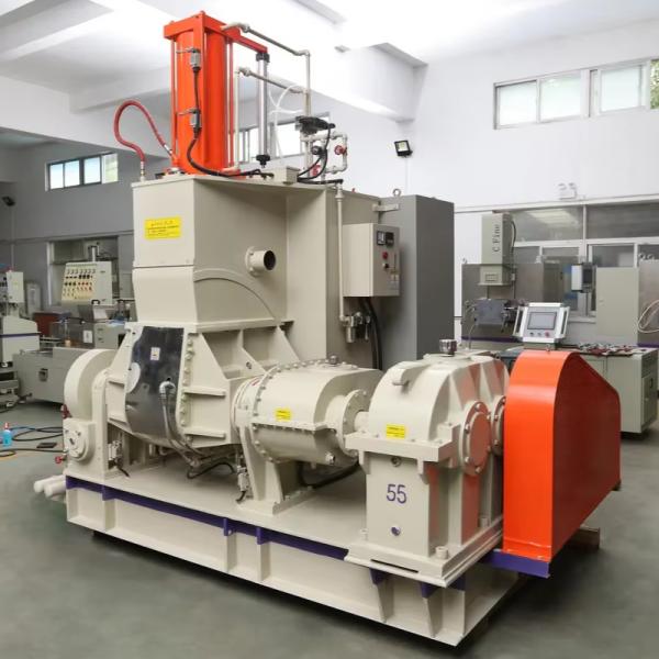 Pressure Pattern Banbury Rubber Mixer Machine 150L 220KW Water Cooling